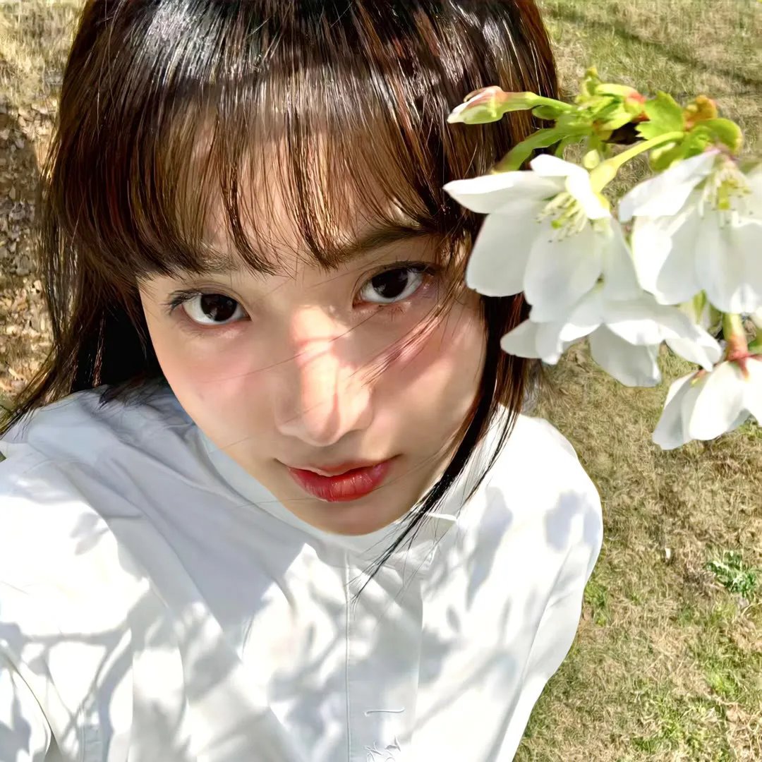 女儿国嬉春